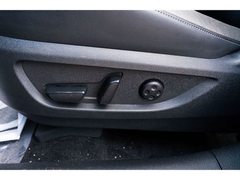 Used 2024 INFINITI QX50 Luxe image 9