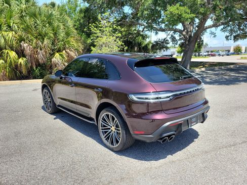 Used 2023 Porsche Macan AWD/4WD image 6