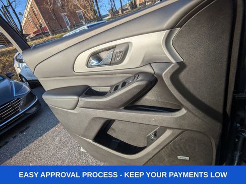 Used 2020 Chevrolet Traverse LT w/ LT Premium Package image 33