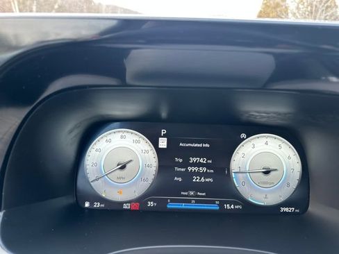 Used 2023 Hyundai Palisade Calligraphy image 14