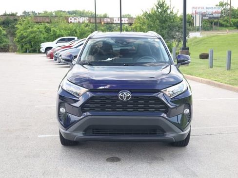 Used 2021 Toyota RAV4 XLE Premium AWD/4WD image 2