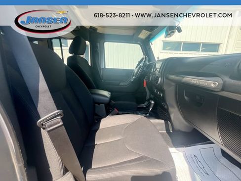 Used 2016 Jeep Wrangler Unlimited Sport w/ Quick Order Package 24S AWD/4WD image 26