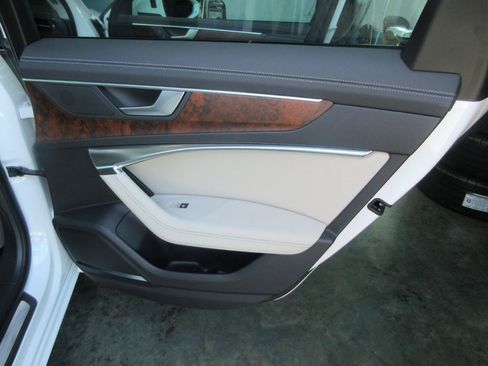 Used 2023 Audi A6 Premium Plus w/ Premium Plus Package AWD/4WD image 33