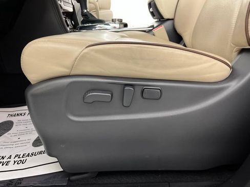 Used 2020 Nissan Armada Platinum w/ Captain's Chairs Package AWD/4WD image 31