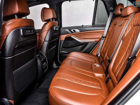 Used 2023 BMW X5 xDrive45e w/ Executive Package image 22