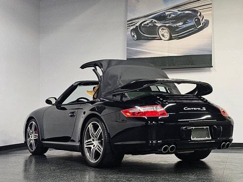 Used 2007 Porsche 911 Carrera S RWD image 34
