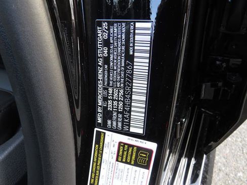 Certified 2025 Mercedes-Benz C 300 4MATIC Sedan image 7