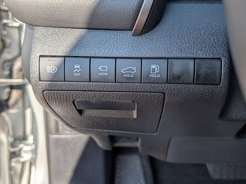 Used 2022 Toyota Camry XSE w/ Navigation Package FWD image 15
