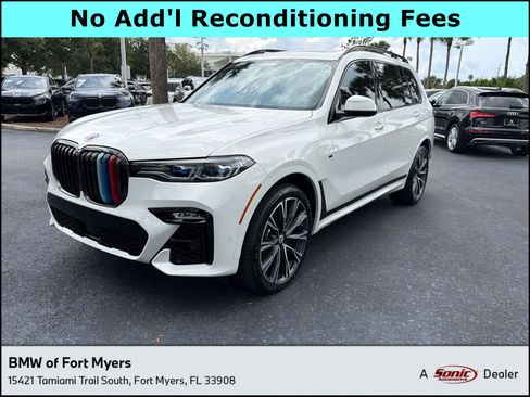 Used 2022 BMW X7 M50i AWD/4WD image 1