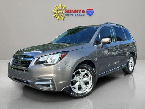 Used 2018 Subaru Forester 2.5i Touring AWD/4WD image 4