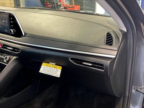 Used 2023 Hyundai Sonata SE w/ Cargo Package FWD image 13