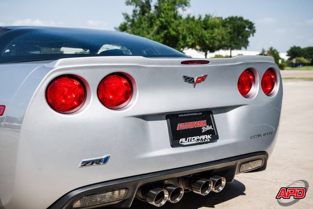 Used 2011 Chevrolet Corvette ZR1 w/ Preferred Equipment Group RWD image 55