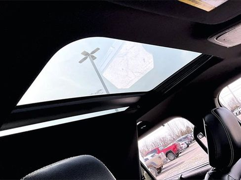 Used 2022 Ford Explorer ST w/ Equipment Group 401A image 28