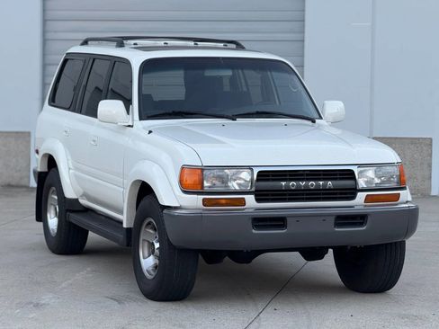 Used 1994 Toyota Land Cruiser AWD/4WD image 2