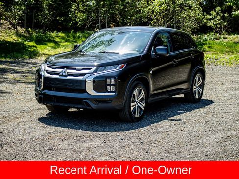 Used 2021 Mitsubishi Outlander Sport ES FWD image 1