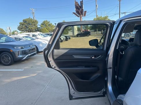 Used 2020 MAZDA CX-5 Grand Touring FWD image 12