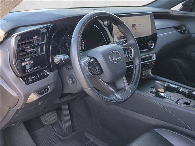 Used 2023 Lexus RX 350h w/ Accessory Package (Z1) AWD/4WD image 10