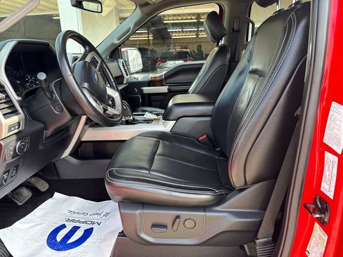 Used 2019 Ford F150 Lariat w/ Equipment Group 502A Luxury AWD/4WD image 9