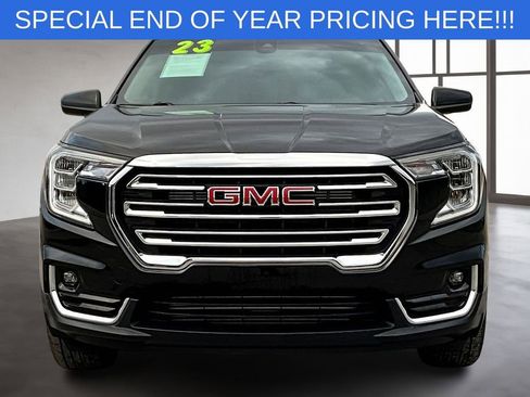 Used 2023 GMC Terrain SLT w/ LPO, Floor Liner Package image 2