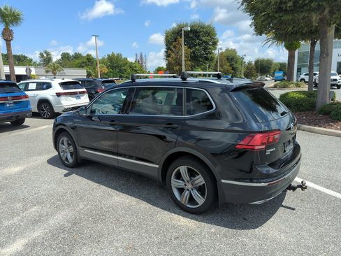 Used 2019 Volkswagen Tiguan SEL Premium AWD/4WD image 9