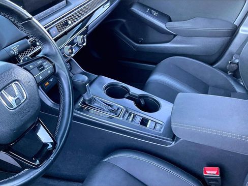 Used 2024 Honda Civic Sport image 15