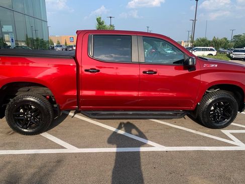 Used 2020 Chevrolet Silverado 1500 LT Trail Boss AWD/4WD image 9