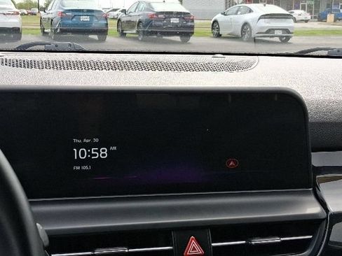 Used 2025 Kia Seltos S FWD image 24