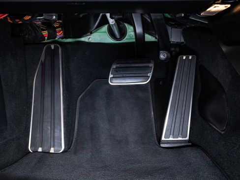 Used 2018 Porsche 911 GT2 RS image 23