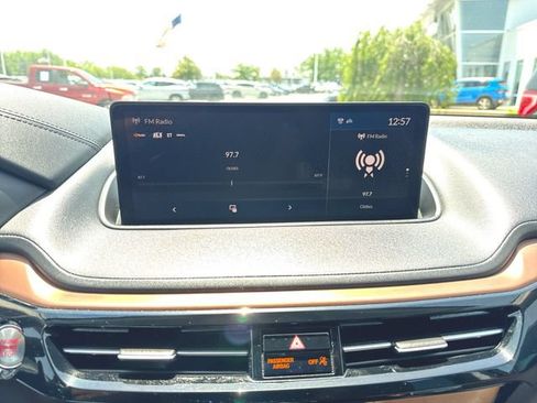 Used 2022 Acura MDX SH-AWD w/ Technology Package image 13
