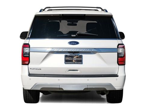 Used 2018 Ford Expedition Platinum image 9
