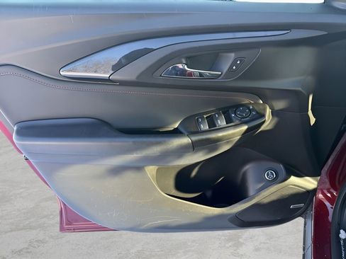 Used 2023 Chevrolet TrailBlazer RS w/ Sun and Liftgate Package image 20