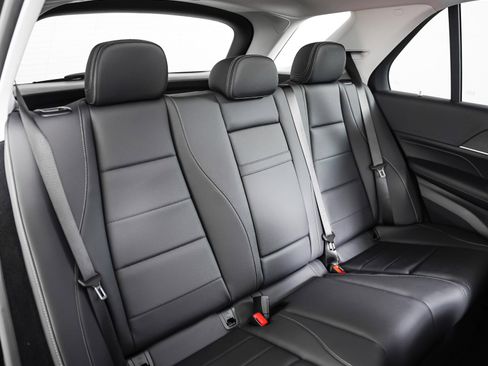 New 2026 Mercedes-Benz GLE 450e 4MATIC image 7