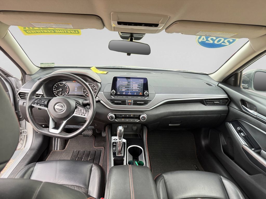 Used 2024 Nissan Altima 2.5 SR FWD image 22