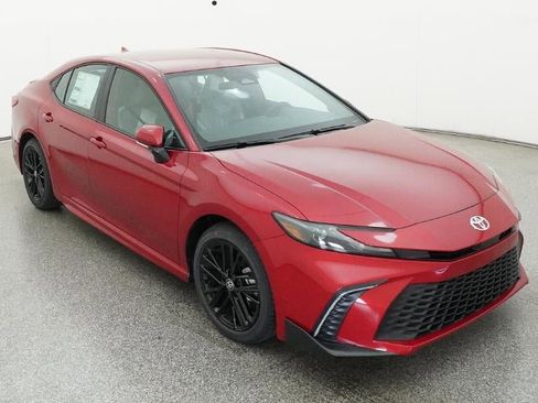 New 2026 Toyota Camry SE FWD image 13