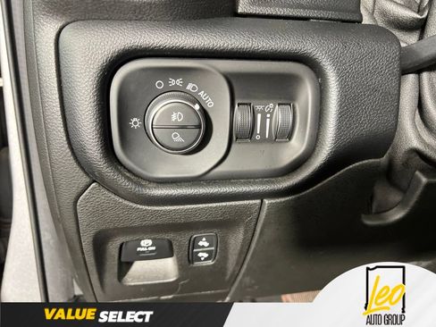 Used 2019 RAM 1500 Big Horn AWD/4WD image 21
