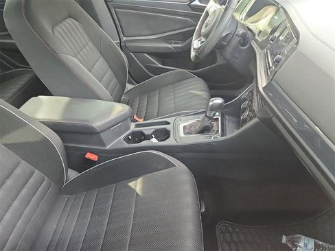 Used 2020 Volkswagen Jetta GLI image 12