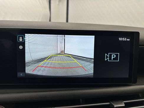 Used 2025 Hyundai Santa Cruz SEL FWD image 28