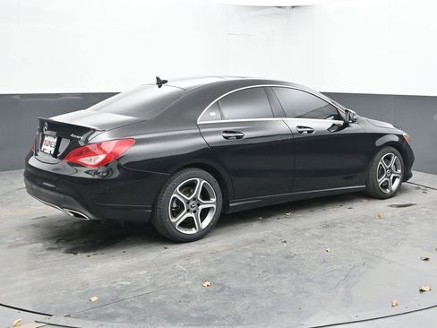 Used 2018 Mercedes-Benz CLA 250 4MATIC image 11