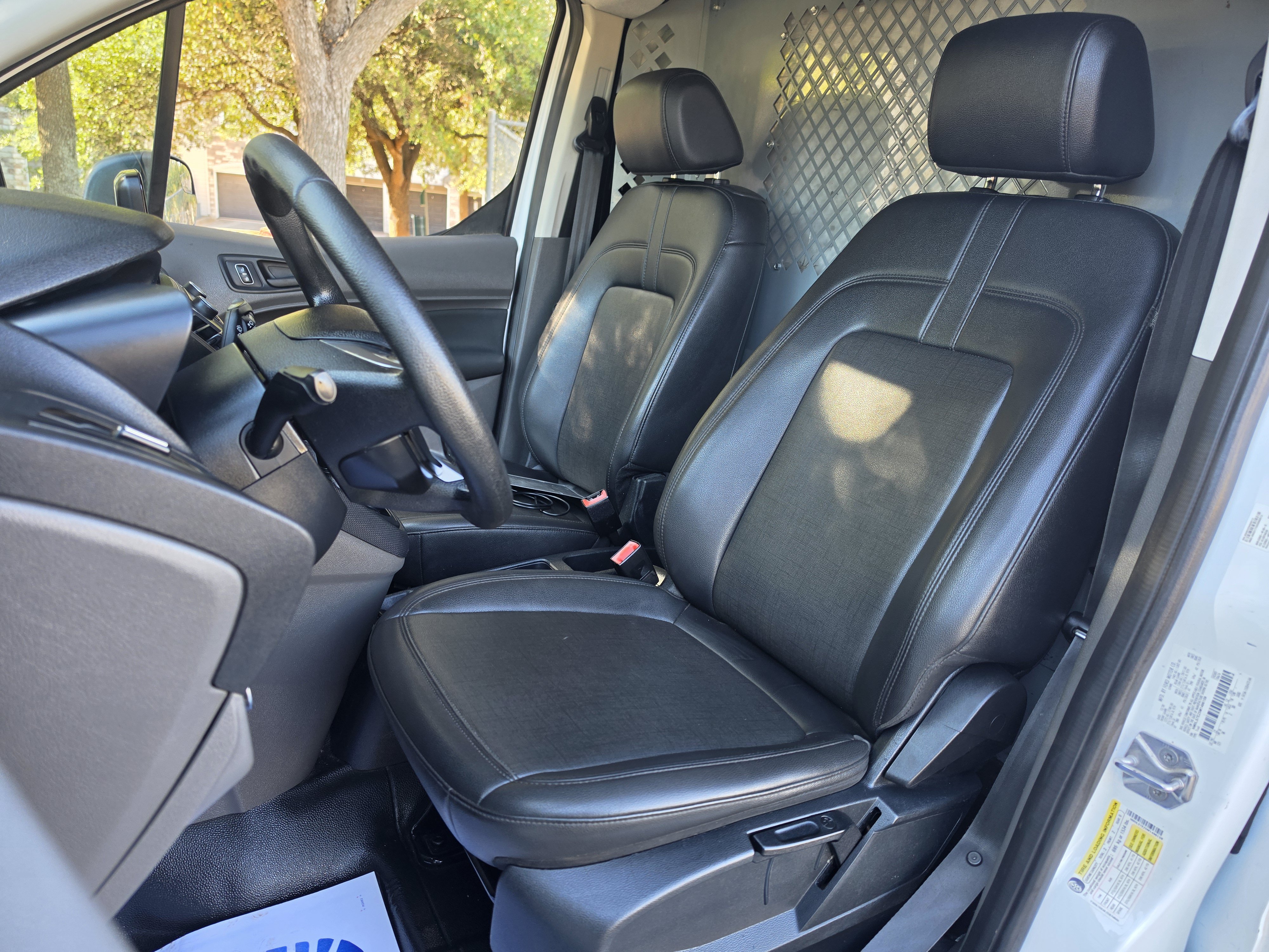 Used 2021 Ford Transit Connect XL FWD image 25