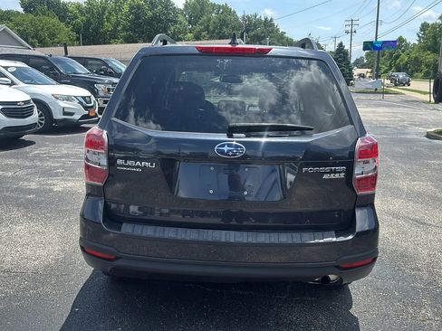 Used 2016 Subaru Forester 2.5i Premium AWD/4WD image 4