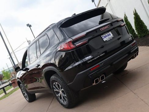 Certified 2025 GMC Acadia AT4 w/ Super Cruise Package image 4