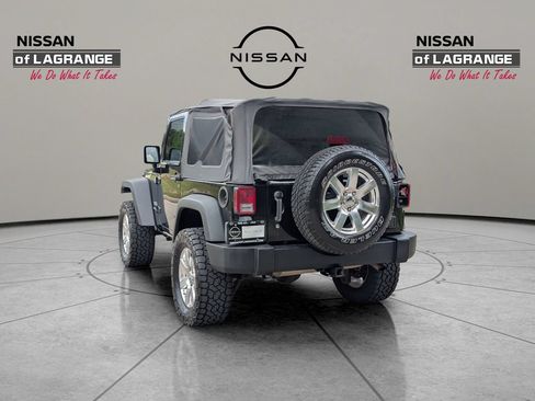 Used 2013 Jeep Wrangler Sport AWD/4WD image 12