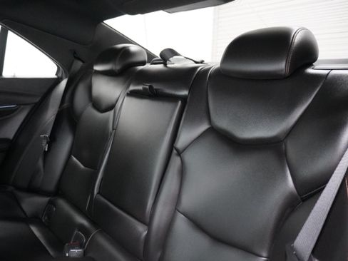 Used 2020 Cadillac CT4 V RWD image 13