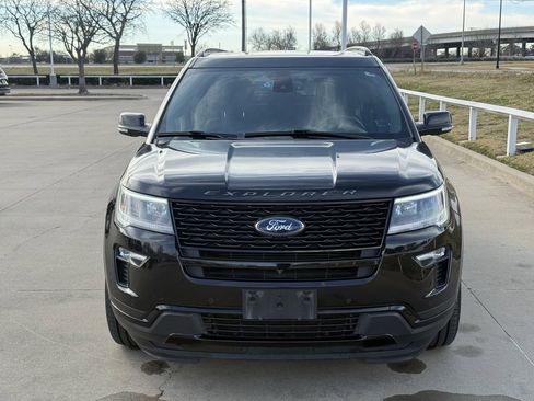 Used 2019 Ford Explorer Sport w/ Equipment Group 401A image 2