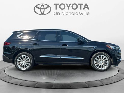 Used 2019 Buick Enclave Premium FWD image 6