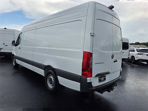New 2025 Mercedes-Benz Sprinter 2500 image 3