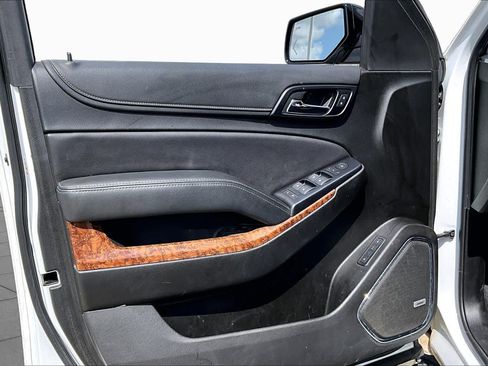 Used 2019 Chevrolet Tahoe Premier RWD image 20
