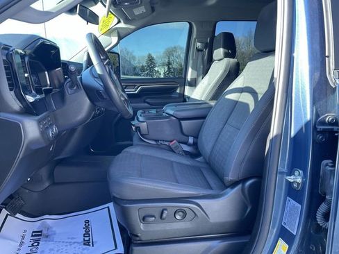 Used 2024 Chevrolet Silverado 2500 LT image 19