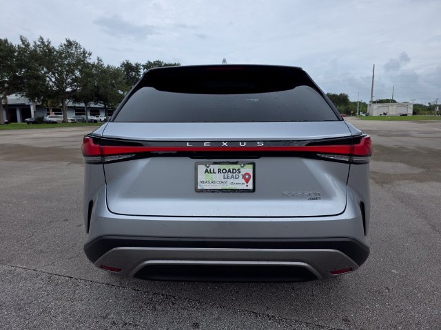 New 2026 Lexus RX 350 w/ Convenience Package AWD/4WD image 4