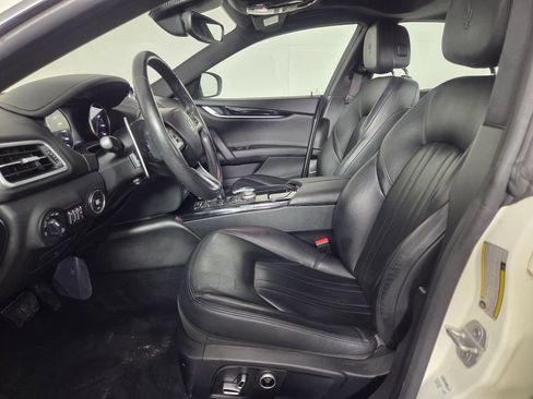 Used 2022 Maserati Ghibli Modena RWD image 11